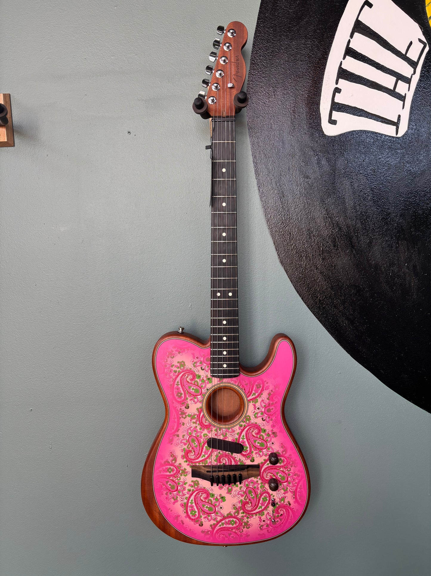 Used Fender USA Acoustasonic Telecaster Paisley Pink
