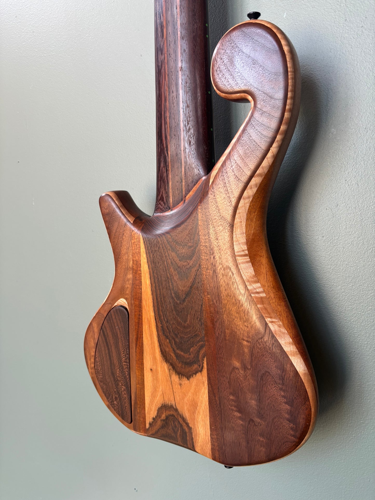 Beardly Customs Beardly Custom 6 Lined Fretless