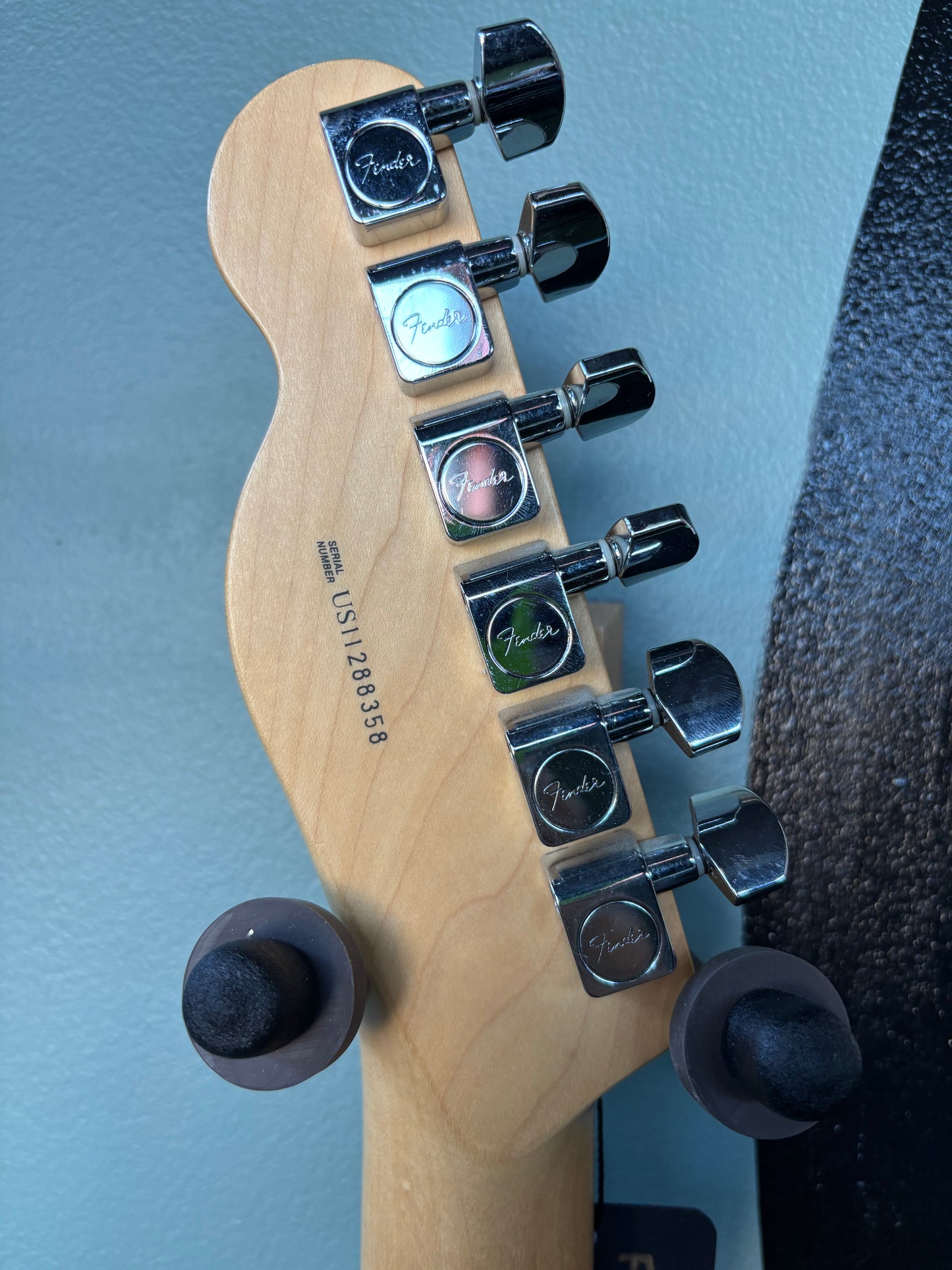 Used 2011 Fender American Standard Telecaster 3tbs