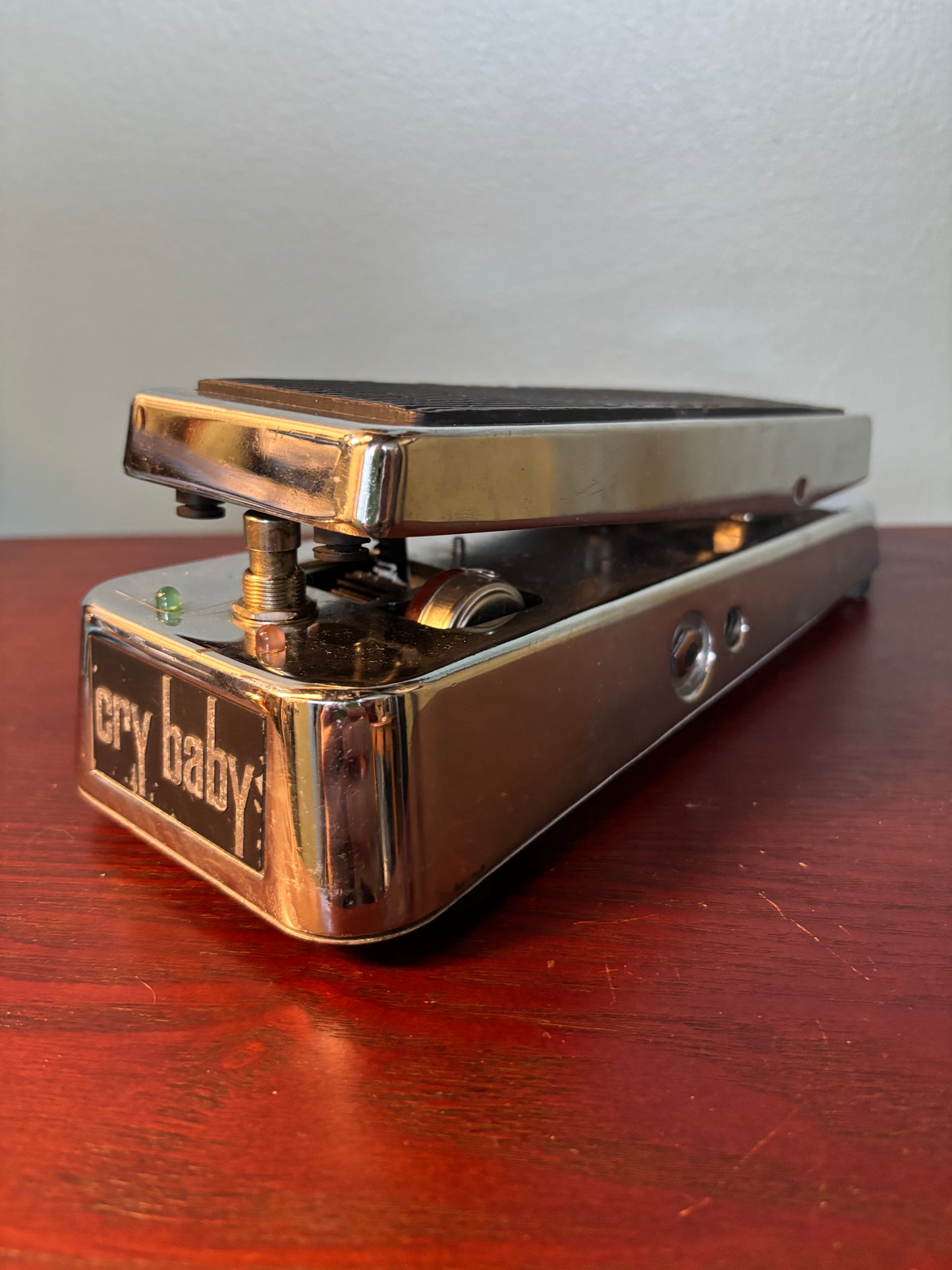 Used Dunlop CryBaby 535 Wah Chrome