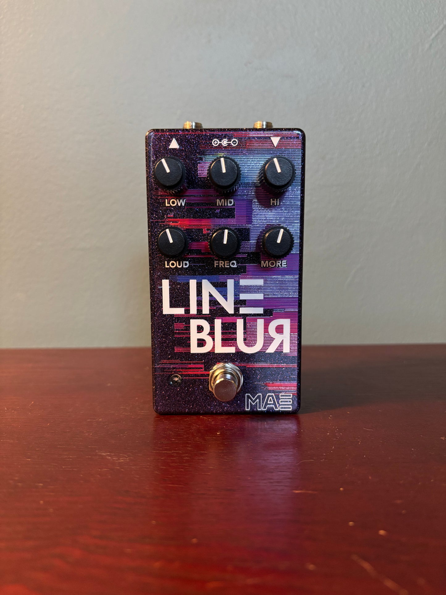 Mask Audio Electronics Line Blur