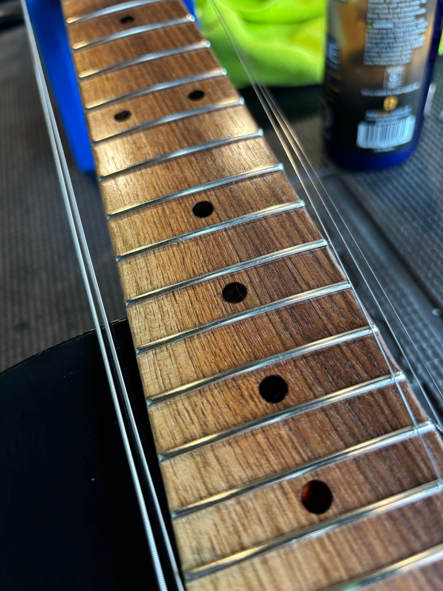 Valentino Guitars Single Cut Junior