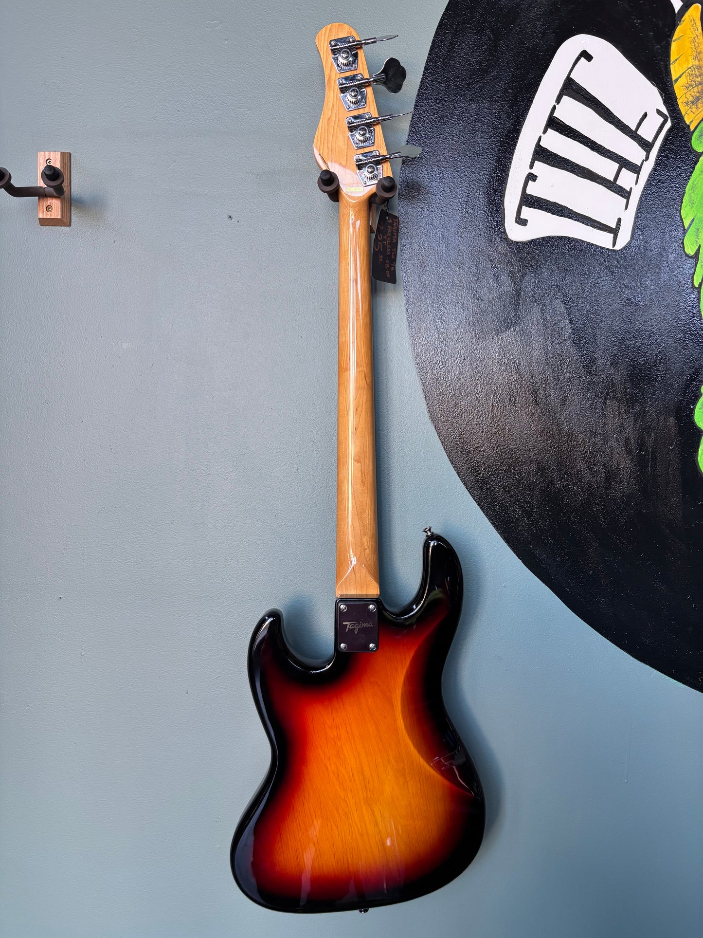 Tagima Usa Tagima W 73 4 Fretless Electric Bass 3 Tone Sunburst