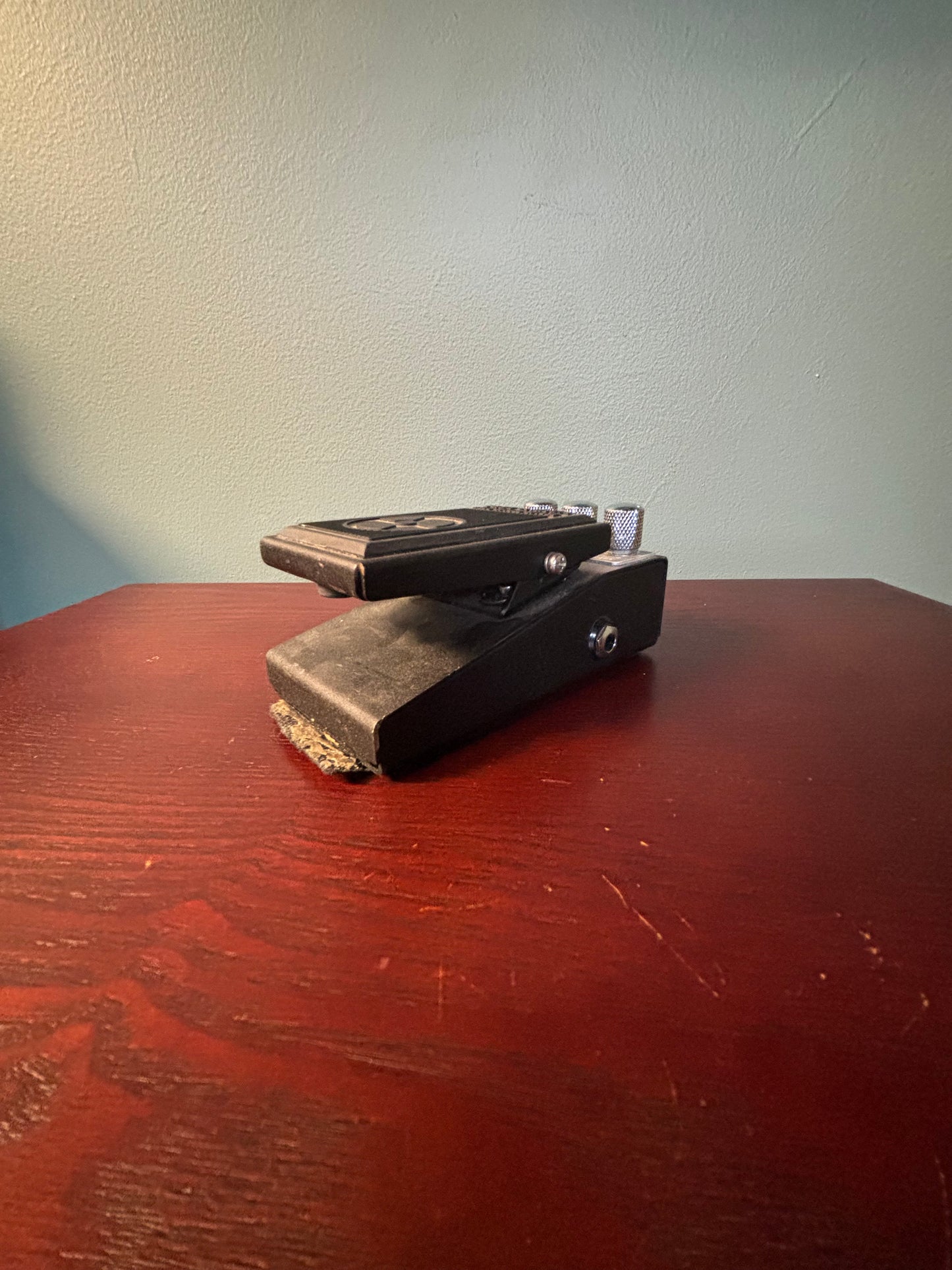 Used PluTONEium Chi-wah Wah