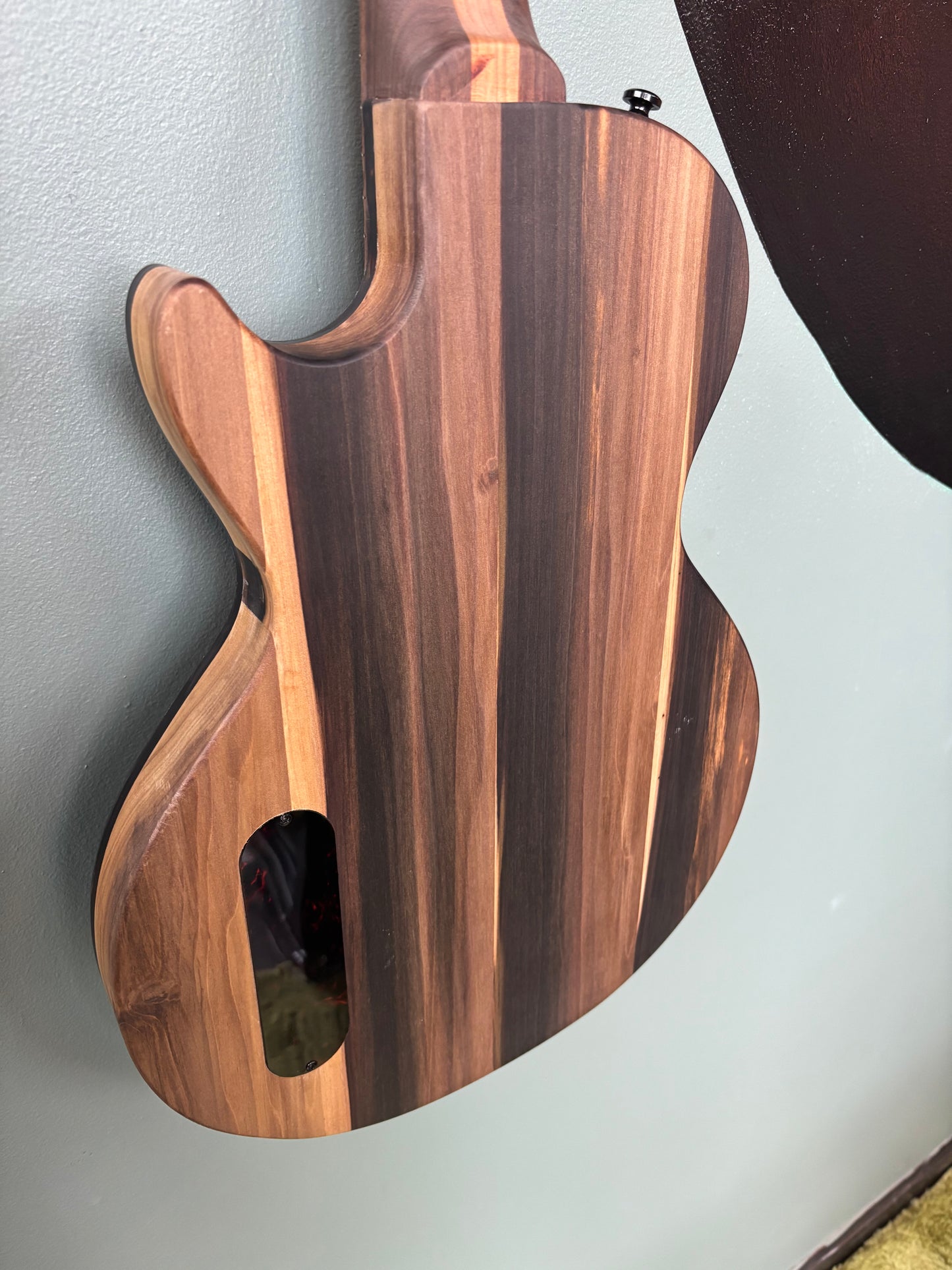 Valentino Guitars Single Cut Junior
