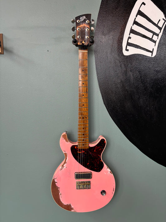 Valentino Guitars DC Junior
