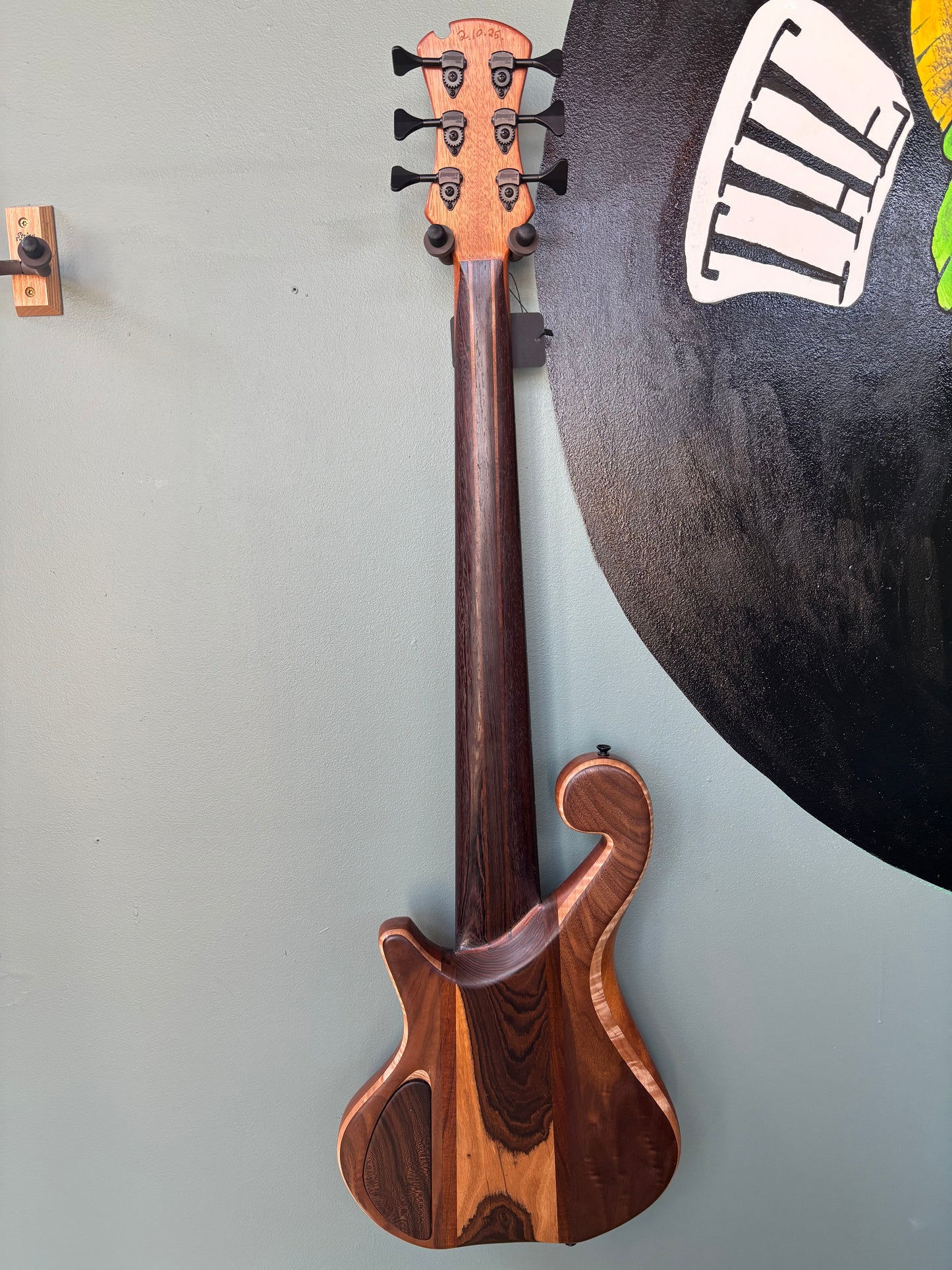 Beardly Customs Beardly Custom 6 Lined Fretless