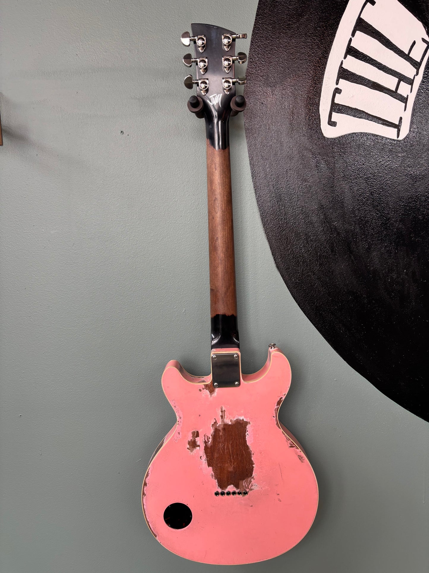 Valentino Guitars DC Junior