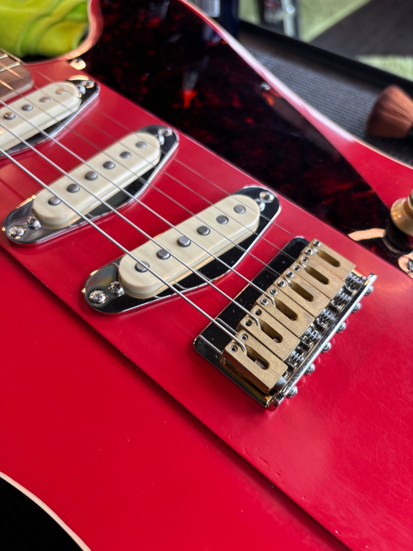 Valentino Guitars F-Bird Hardtail
