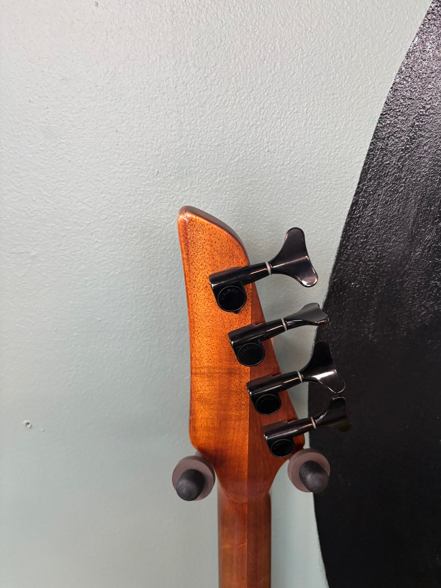 Used 90s Carvin LB-70F Koa Fretless Bass Guitar