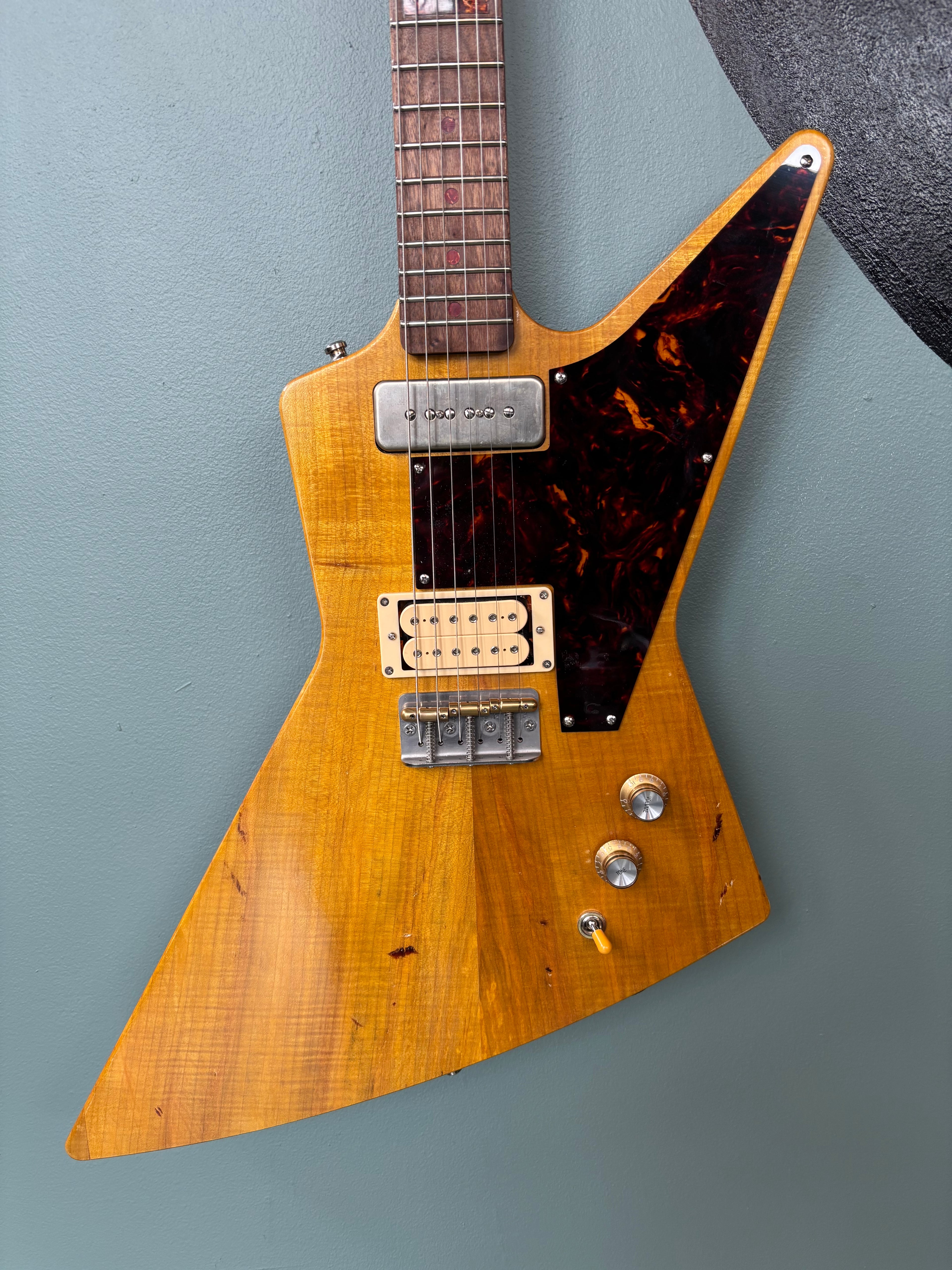 Valentino Guitars EXPL Style 25.5 scale