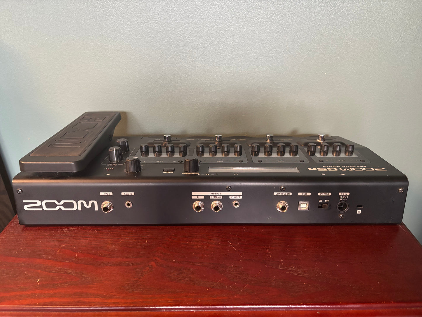 Used Zoom G5N Guitar Multi Effect Pedal