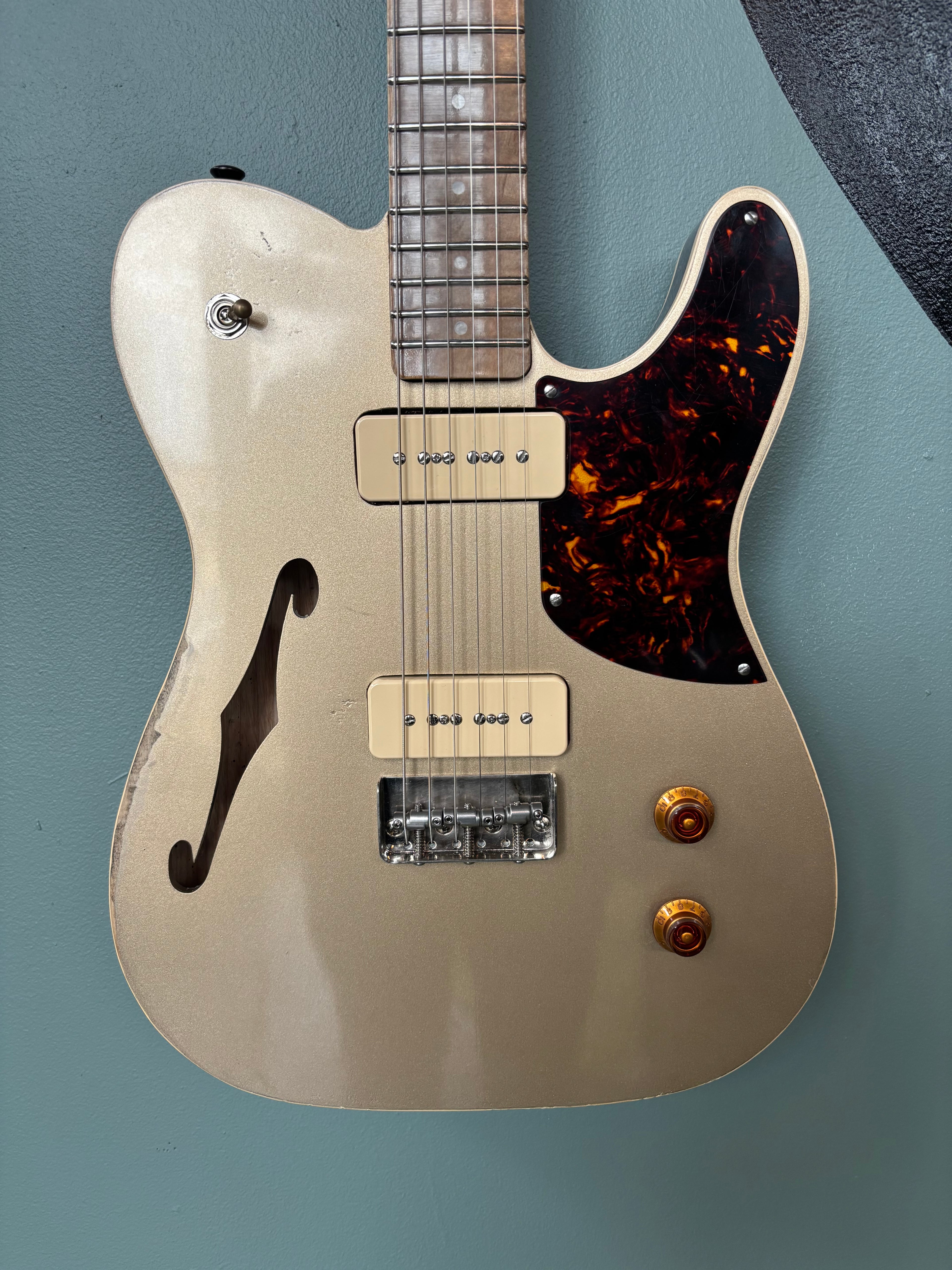 Valentino Guitars Thinline T-Style