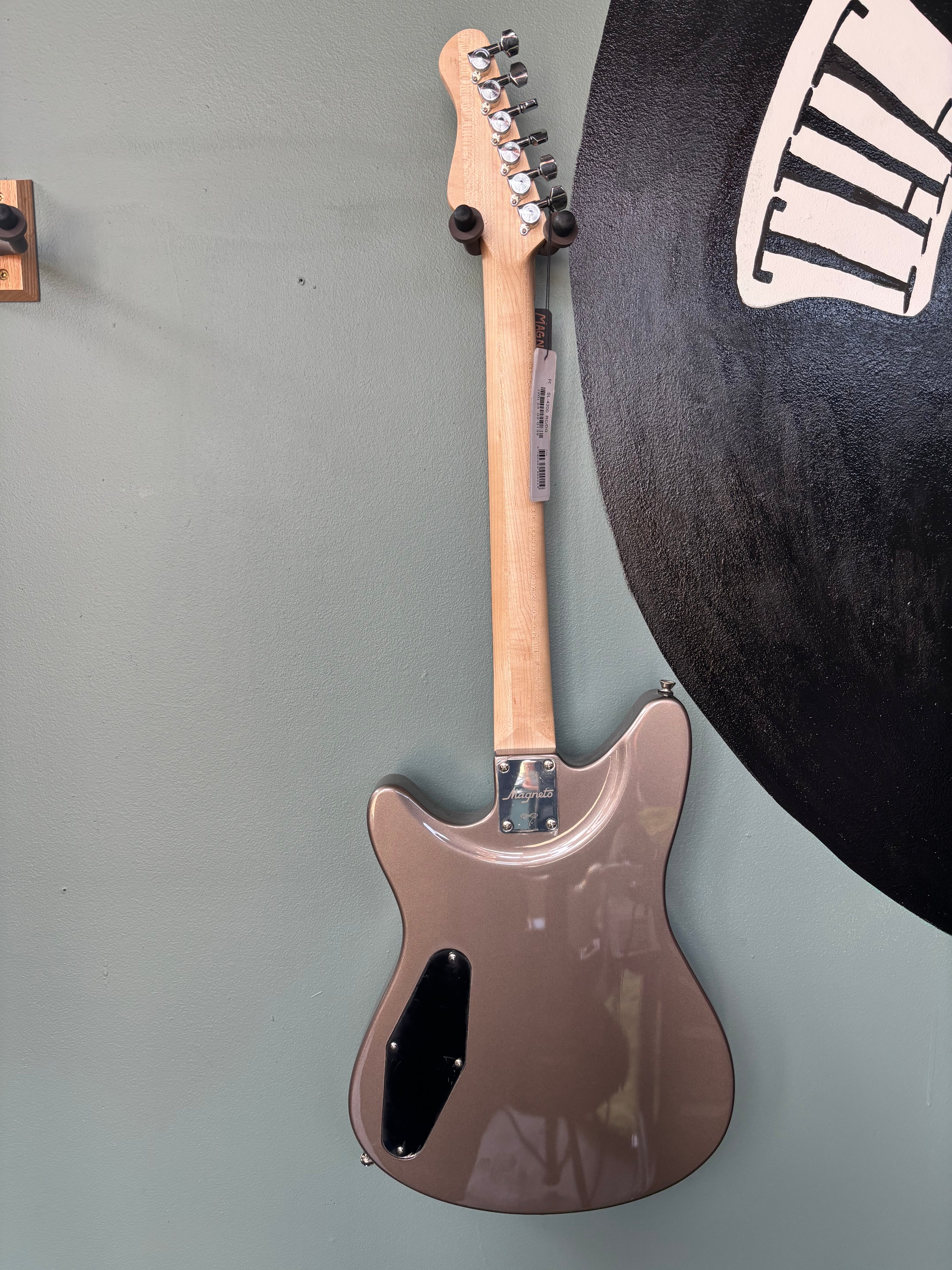 Magneto Starlux SL-4300 Electric Guitar