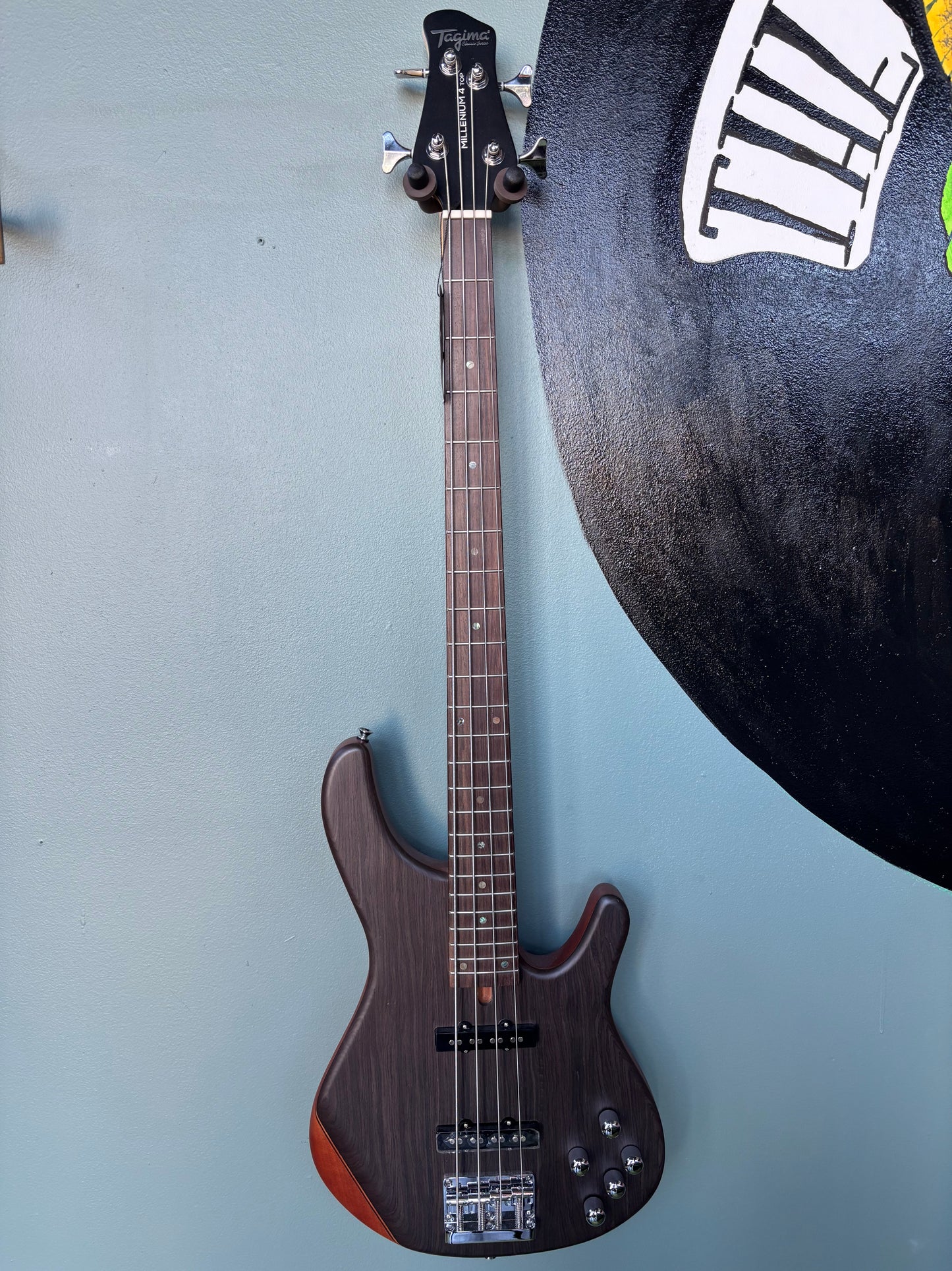 Tagima Usa Tagima Millenium Top 4 String Bass Guitar – Black