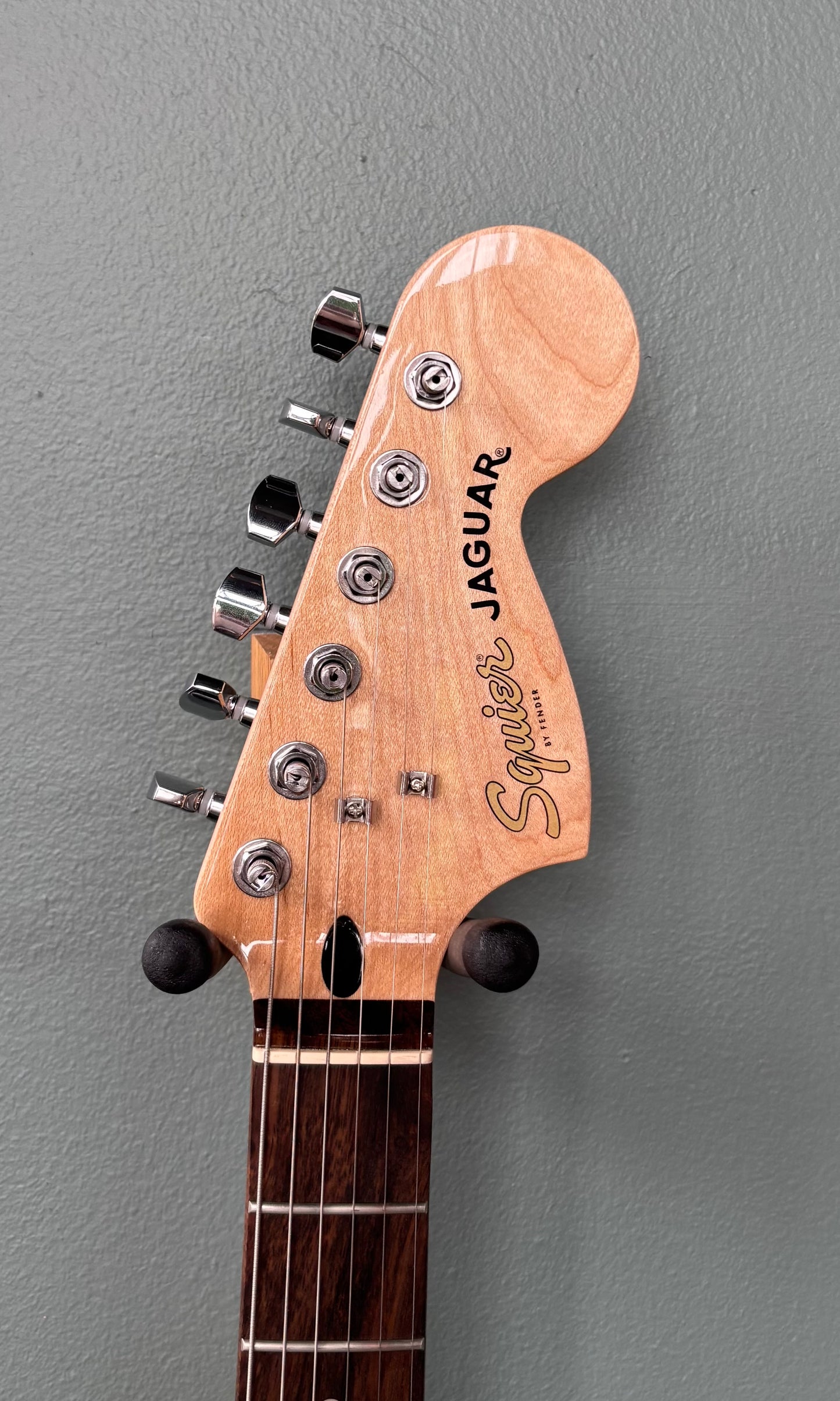 Used Squier FSR Affinity Jaguar Mystic Seafoam