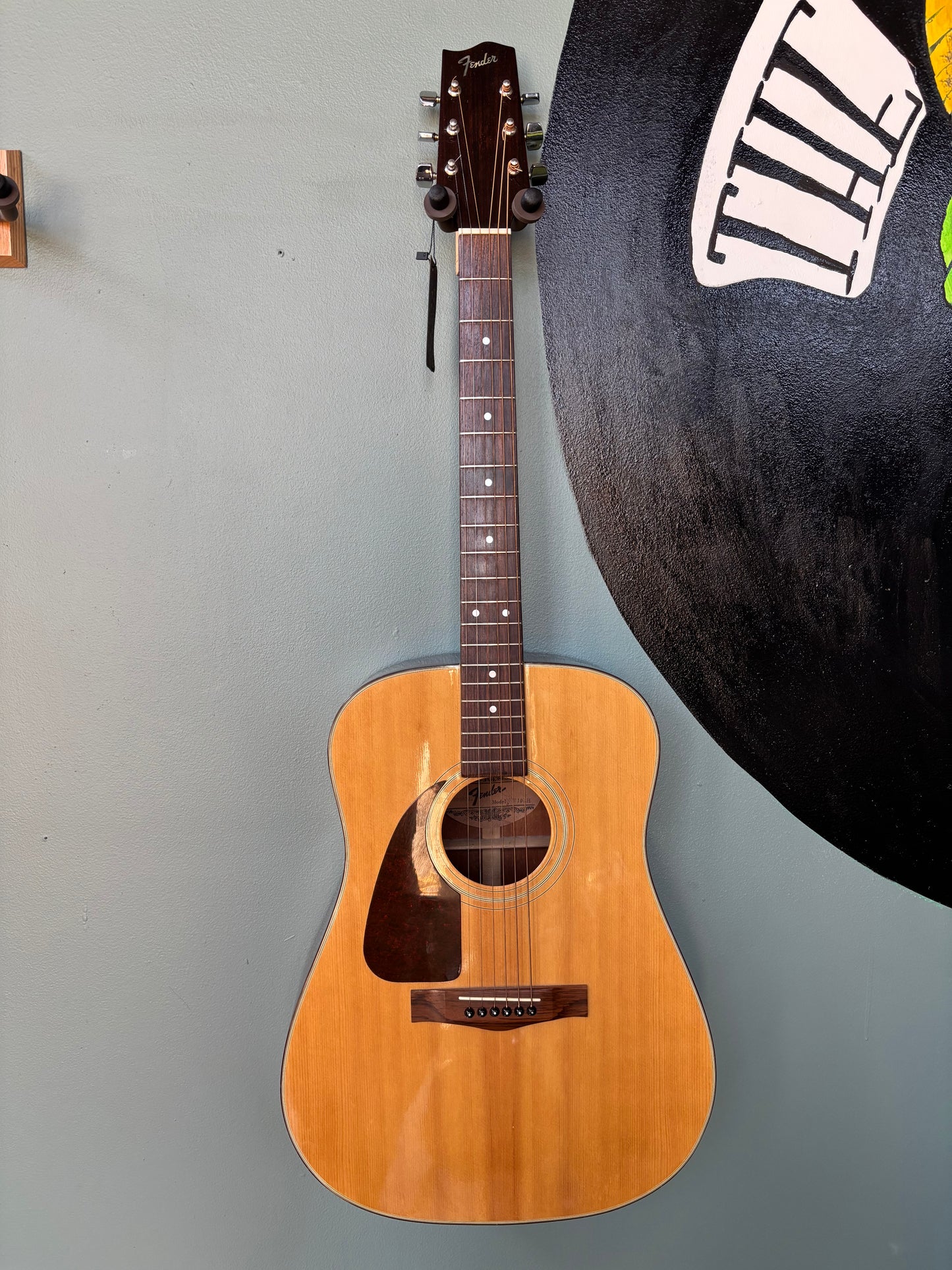 Vintage 1980s Fender F210LH Serial S0000000001