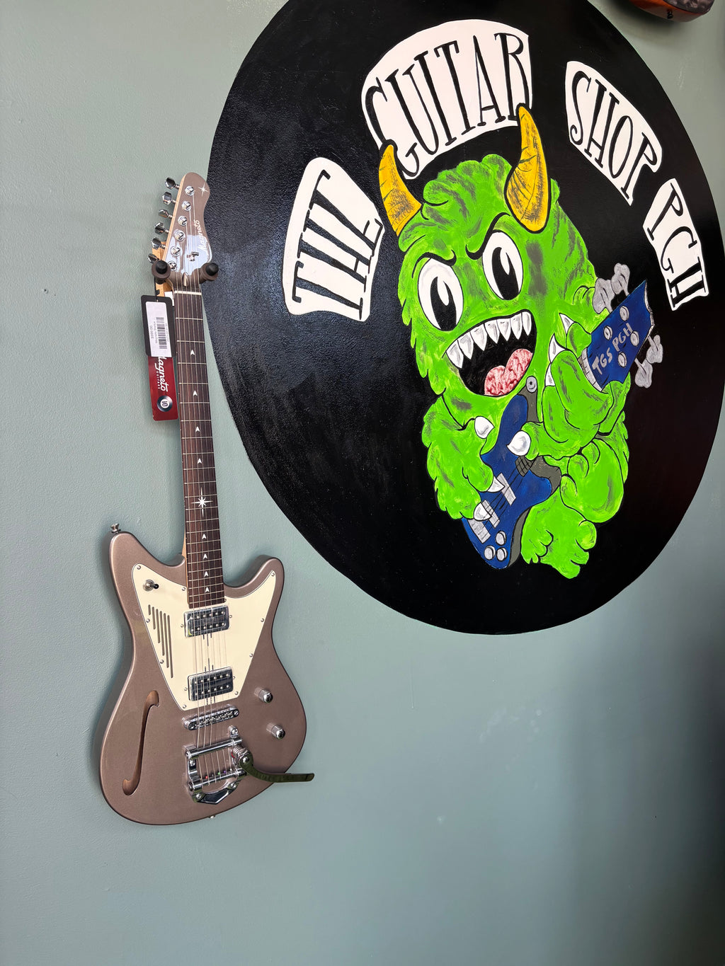 Magneto Starlux SL-4300 Electric Guitar