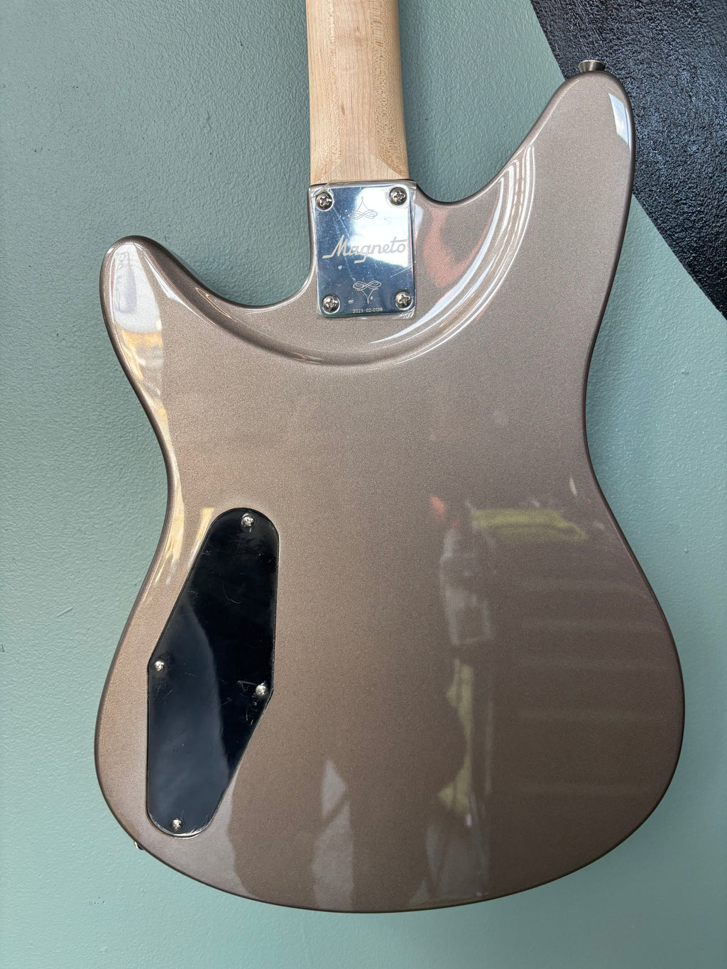 Magneto Starlux SL-4300 Electric Guitar