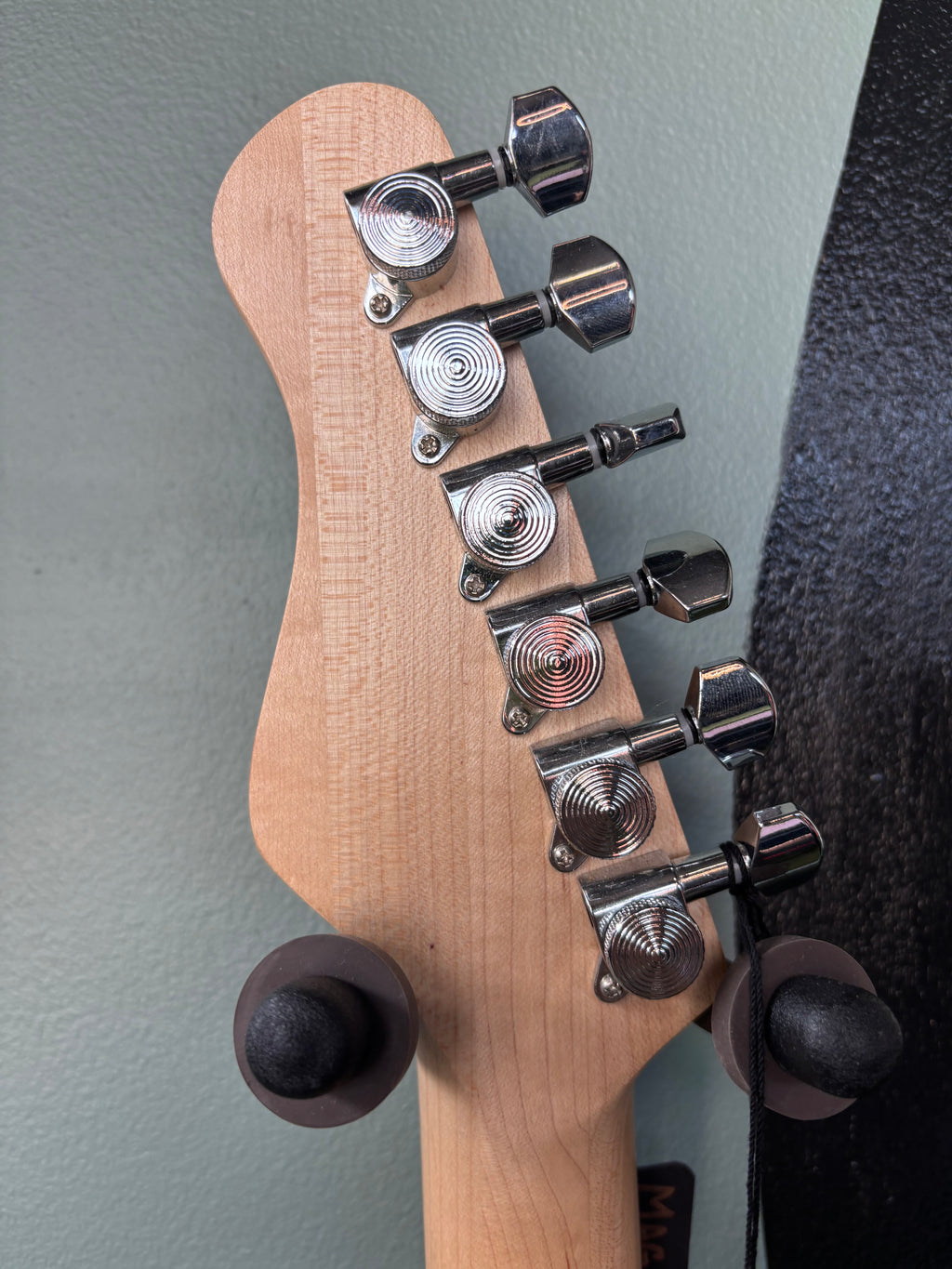 Magneto Starlux SL-4300 Electric Guitar