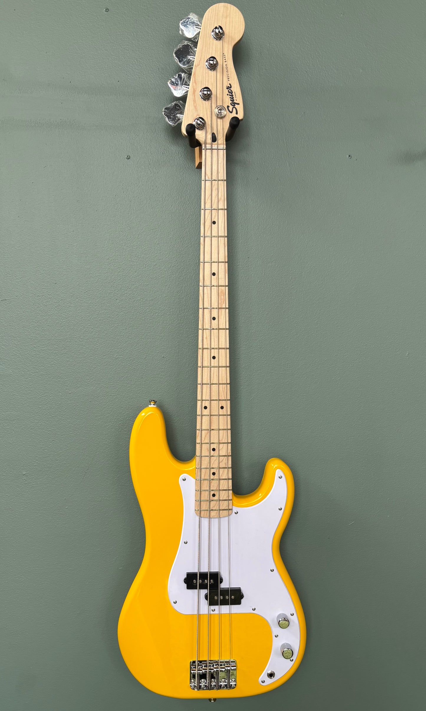 Used Squier FSR Sonic Series Precision Bass Graffiti Yellow