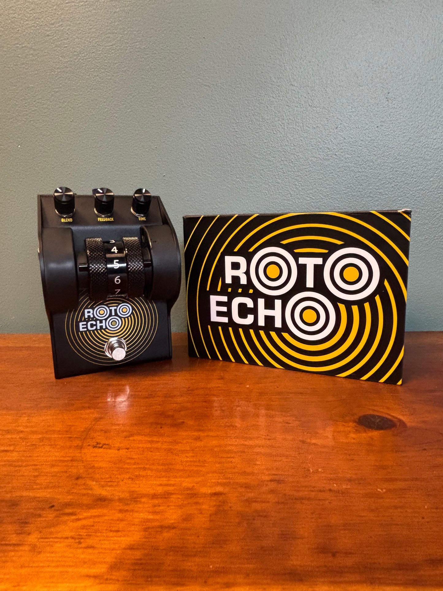 Used Third Man x Black Mountain Roto-Echo Pedal