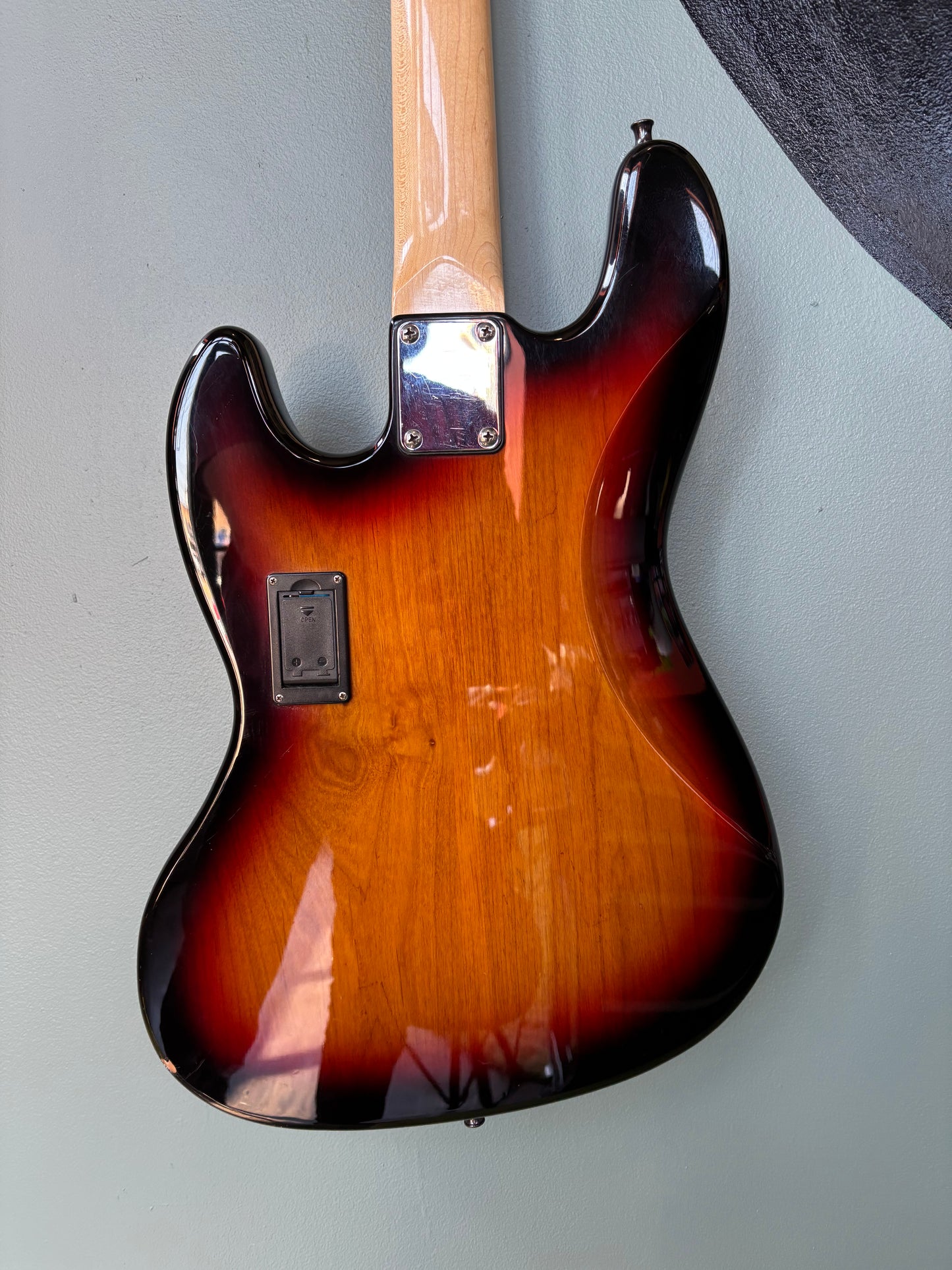 Used Allen Eden Disciple 4 String Bass
