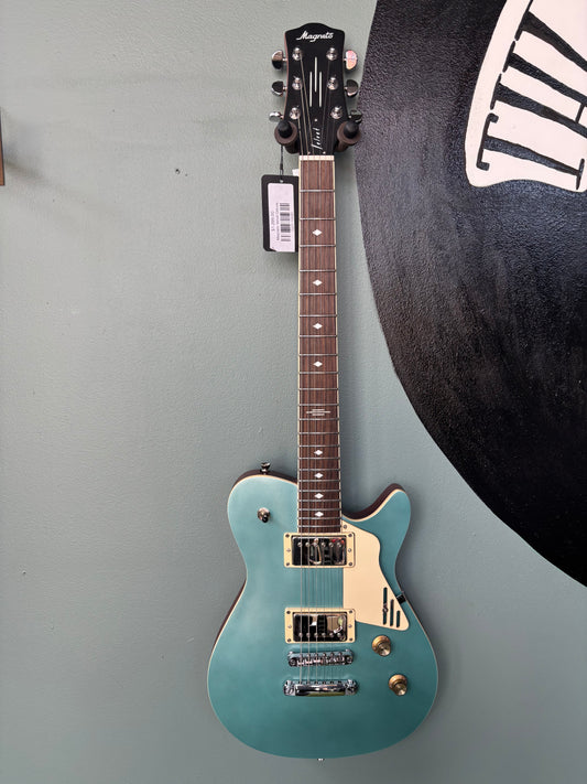 Magneto Velvet Deluxe Electric Guitar