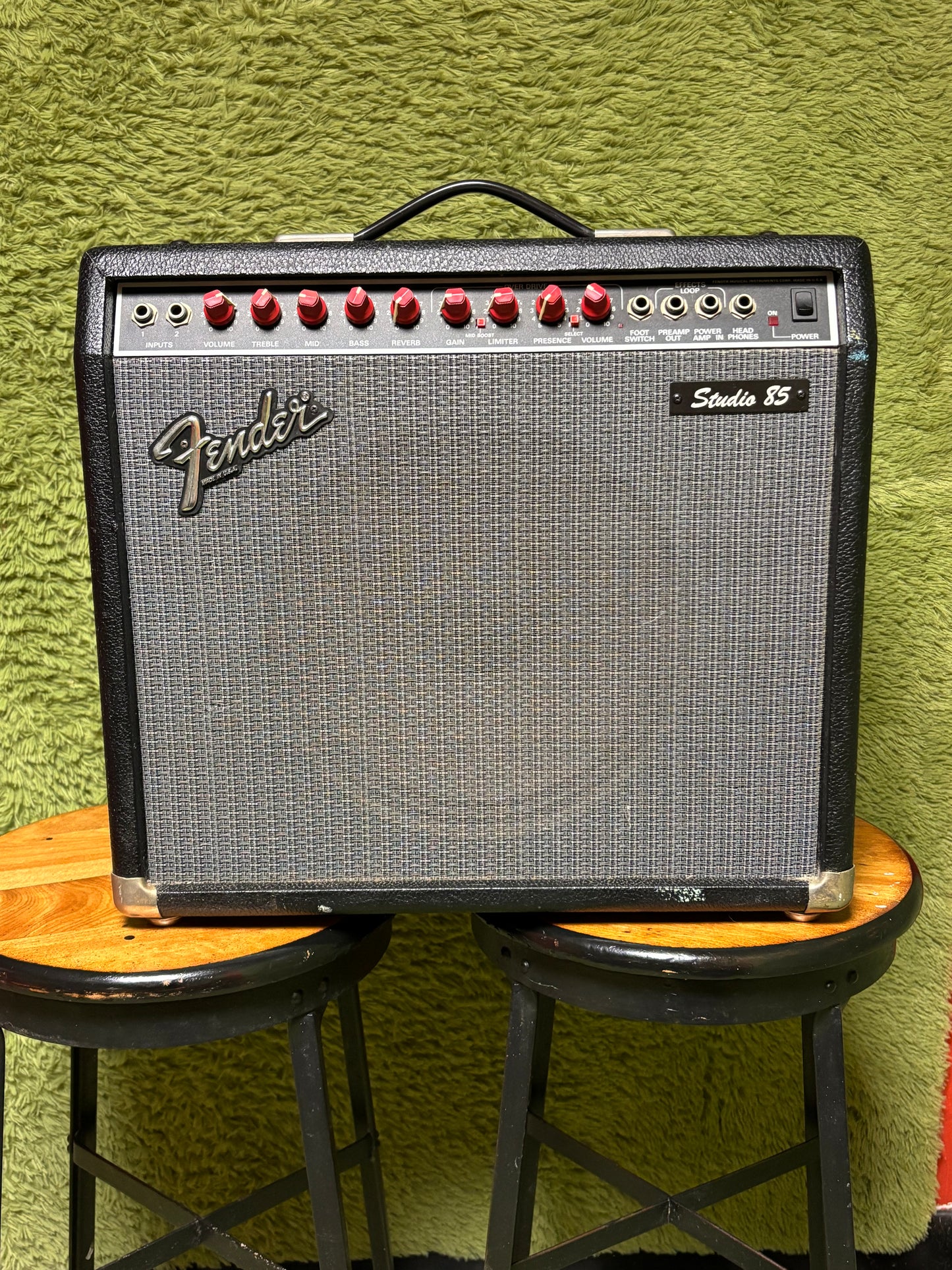 Used Fender Studio 85 Solid State Combo Amp