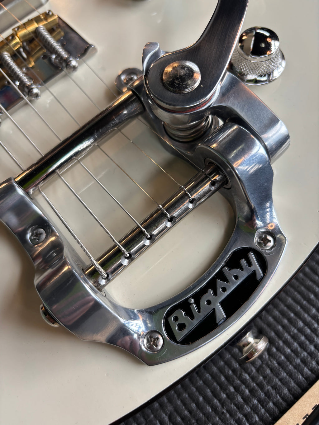 Valentino Guitars - DC Special