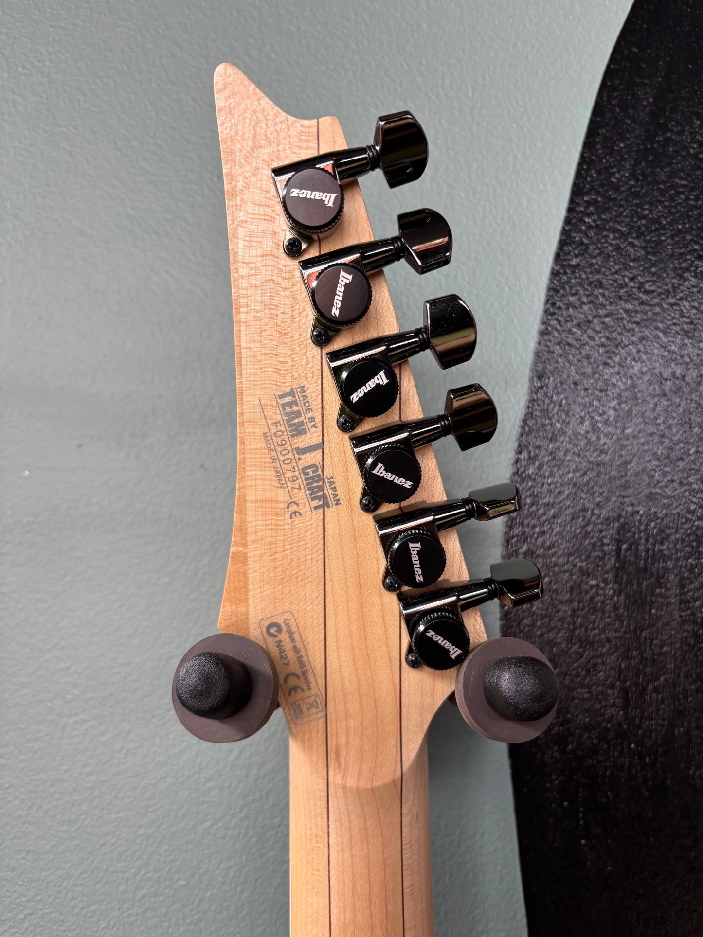 Used Ibanez Prestige SV5470F - Dark Sunset Sunburst
