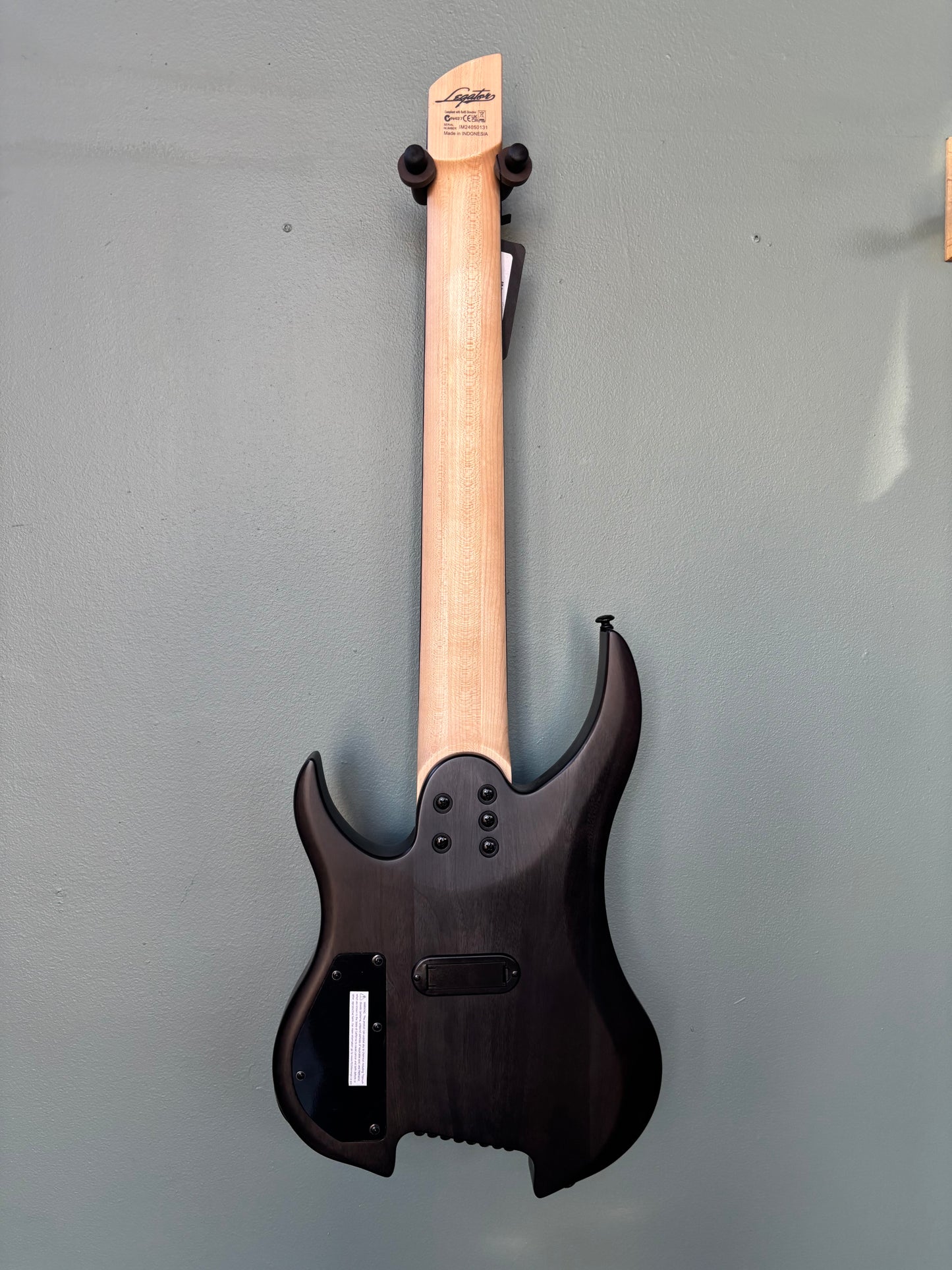 Legator Ghost FSS 8-String - Black Flame Maple