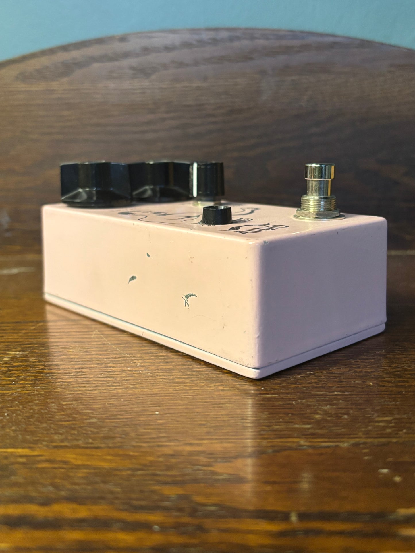 Used Mustache Audio Whisker