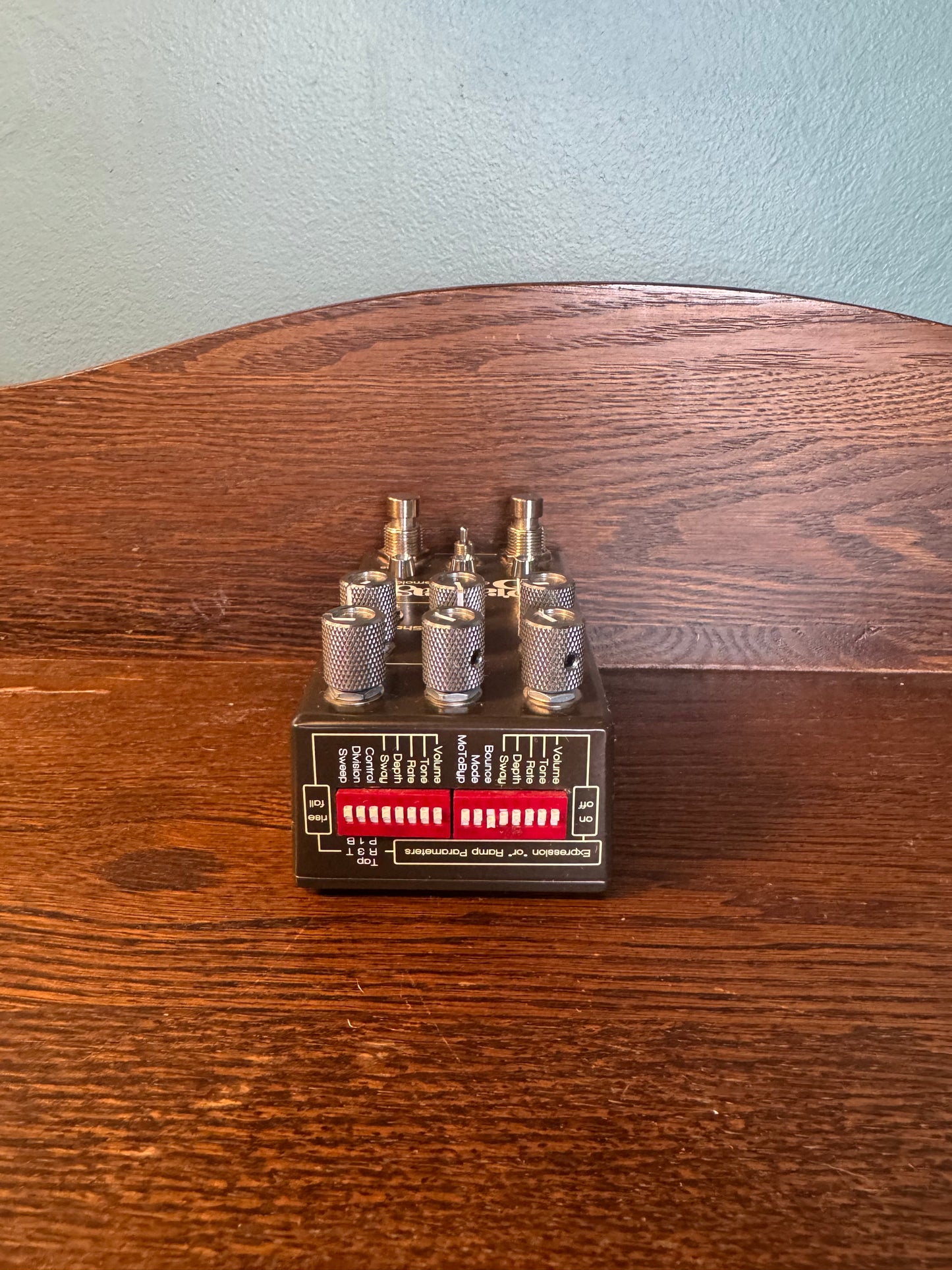UsedChase Bliss Audio Gravitas Analog Tremolo
